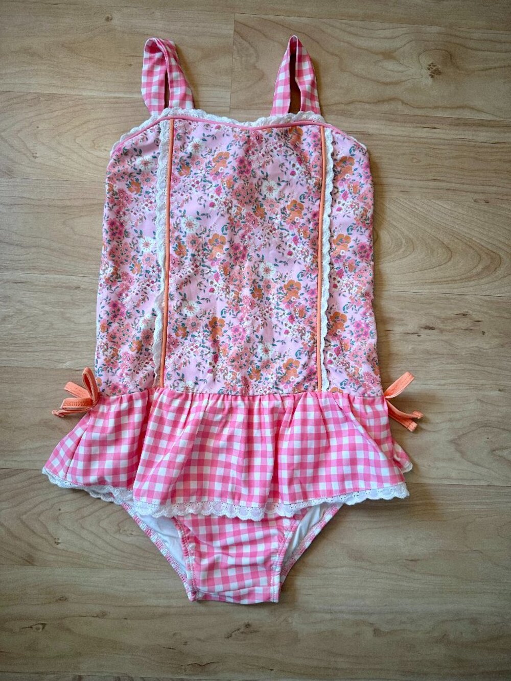 Liv & Stella Floral Swim, size 8